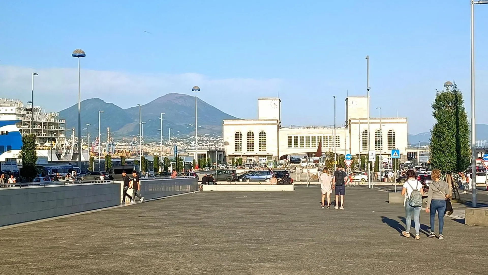 Guest house Famme Sta Cuiete 2 Hotel Naples