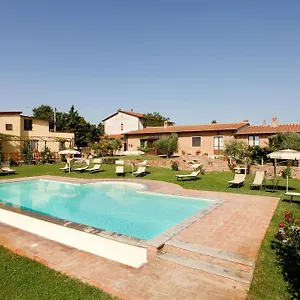 agriturismo-pratovalle.it-tuscanyhotel.com/