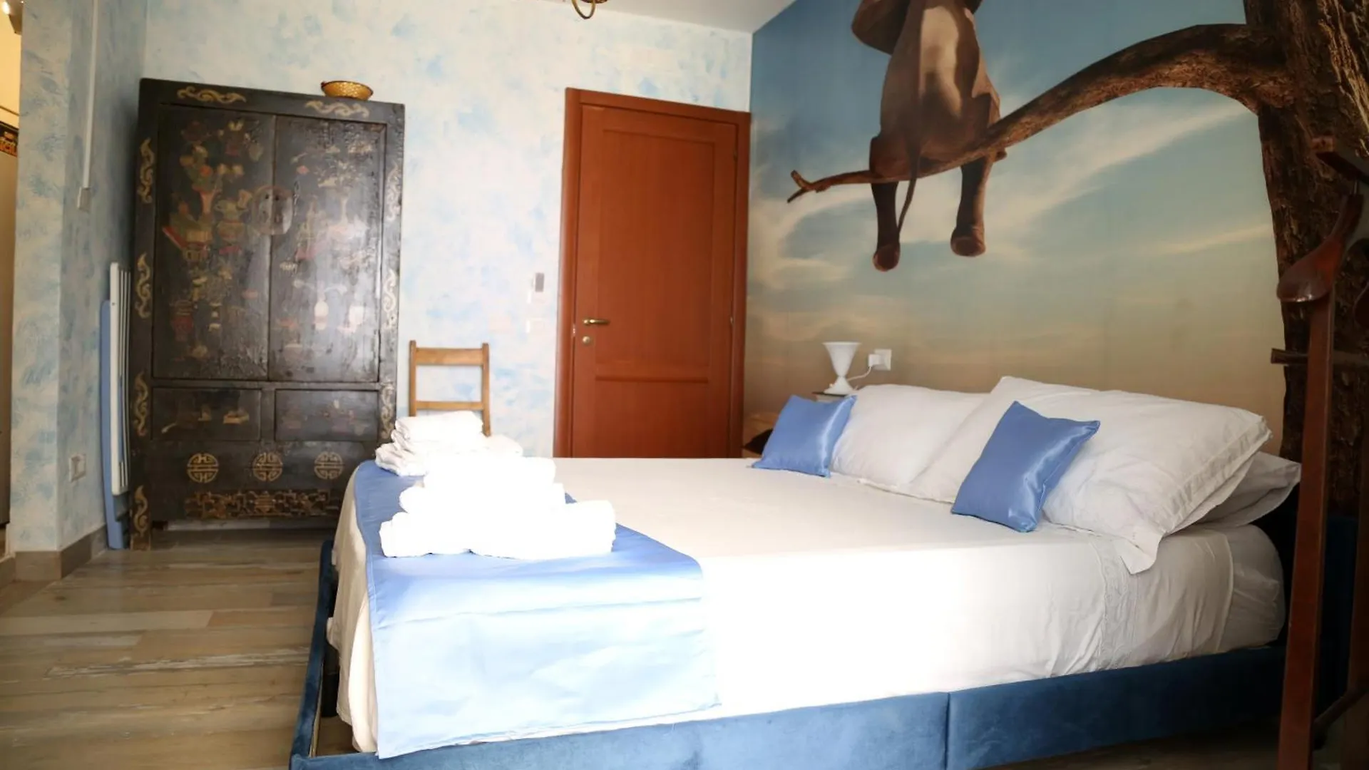Famme Sta Cuiete 2 Hotel Naples Italy