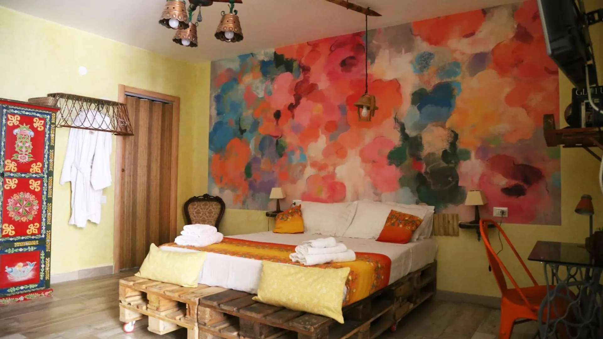 Guest house Famme Sta Cuiete 2 Hotel Naples
